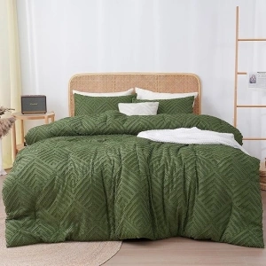 ATsense Queen Size Comforter Set Green, 3 Pieces Boho Bedding Comforters & Sets Lightweight and Fluffy, Shabby Chic Style Tufted Comforter Bed Set Soft and Breathable for All Season