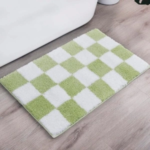 Checkered Bath Mat for Bathroom – Checked Shower Mat Non Slip, Tufted, Microfiber, Ultra Absorbent, Fade Resistant. Great Gift Idea, Cute Bath Rug in Popular Colors