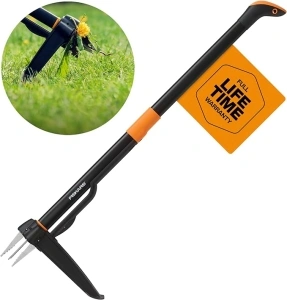 Fiskars 4-Claw Stand Up Weed Puller Tool, Gardening Hand Weeding Tool with 39
