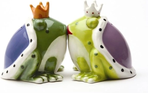 Pacific Giftware Kiss a lot of Frogs Royal Salt & Pepper Shakers Set S/P