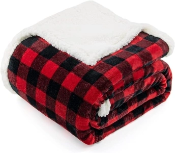 BEAUTEX Christmas Sherpa Fleece Throw Blanket, Super Soft Warm Buffalo Plaid Plush Blankets and Throws, Warm Winter Cozy Fuzzy Blanket for Couch Sofa Bed (Red, 50