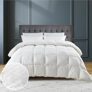 DAICO Goose Feather Comforter King Size - All Season Duvet Insert, Medium Warmth Hotel Collection Comforters, Ultra Soft 100% Cotton Shell Checkered Pattern