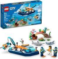 LEGO City Explorer Diving Boat 60377 Ocean Building Toy, Includes a Coral Reef Setting, Mini-Submarine, 3 Minifigures and Manta Ray, Shark, Crab, 2 Fish and 2 Turtle Figures